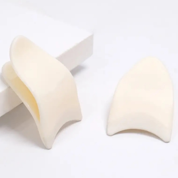 Lash Applicator! MAKES APPLYING LASHES SO EASY!!! - Picture 6 of 12